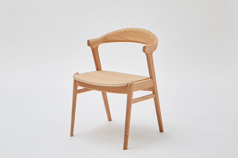 go（ゴウ）アームチェア OAK エクリュ（板座） - ダイニングチェアの