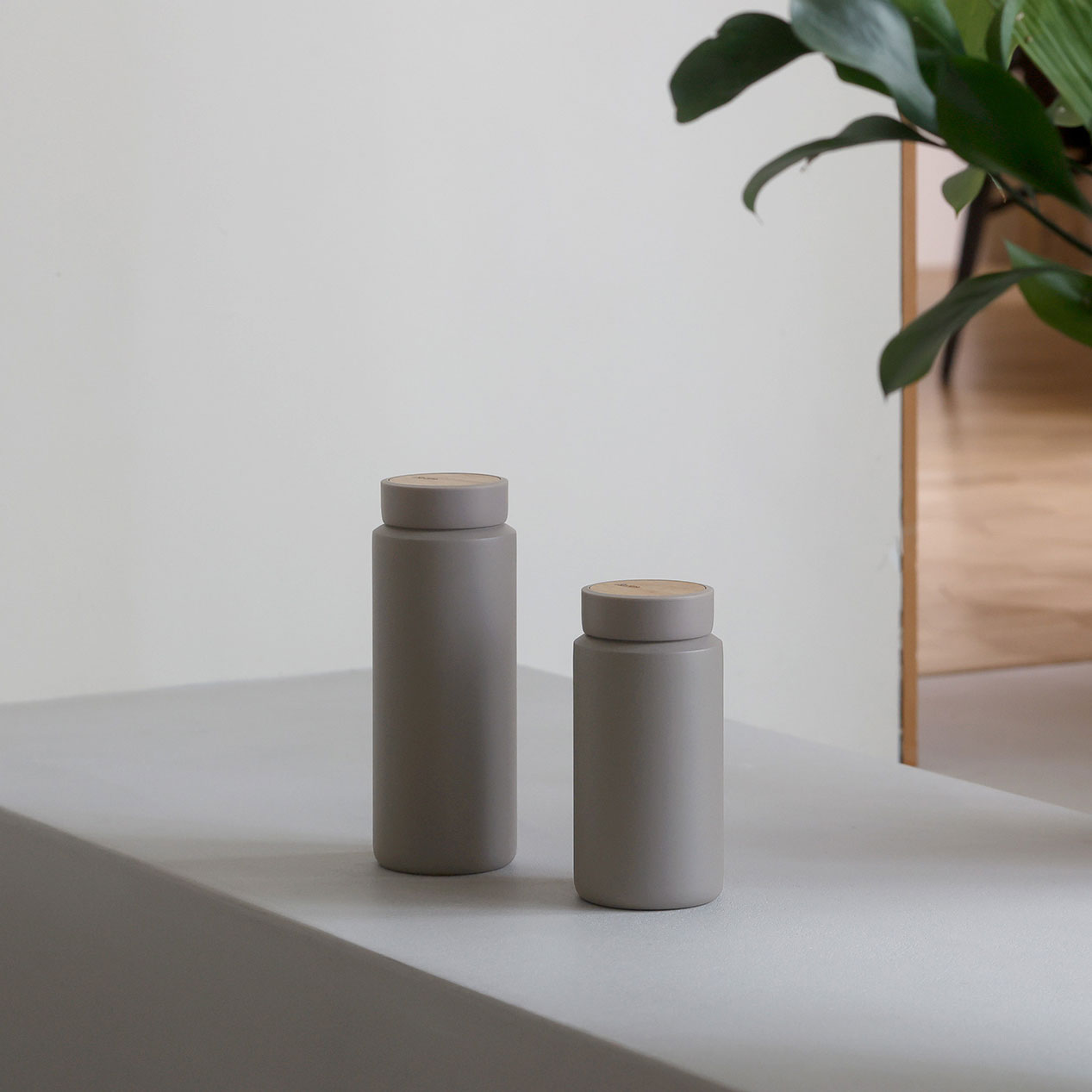 RIVERS（リバーズ）ドリンクボトル モク 350 トープ | LIVING MOTIF