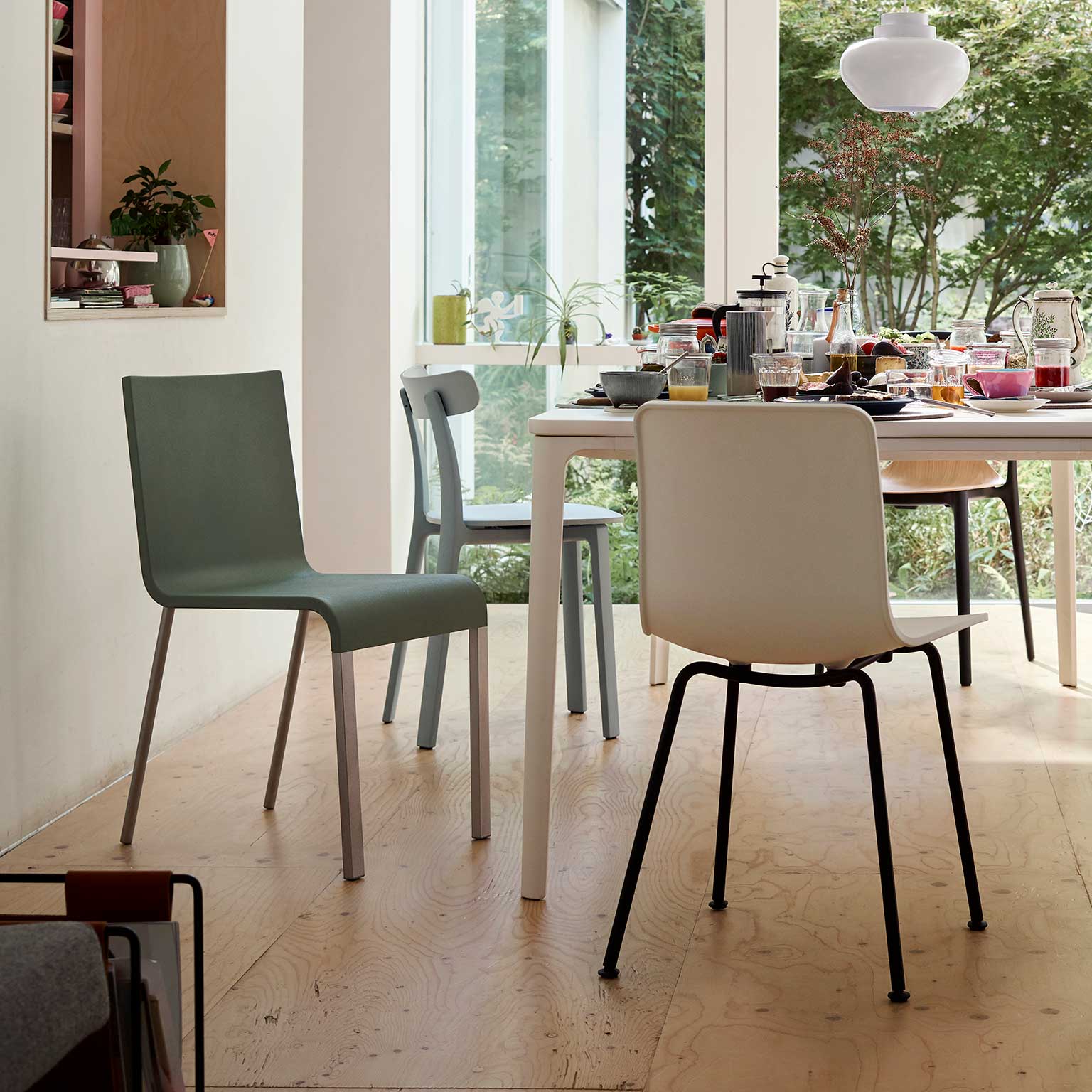 Vitra（ヴィトラ）.03 チェア | LIVING MOTIF｜家具・インテリア