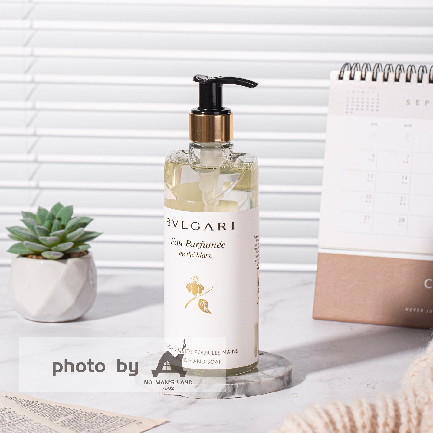 BVLGARI Hand Wash White Tea 300ML » Buy Online – Luxury Hotel