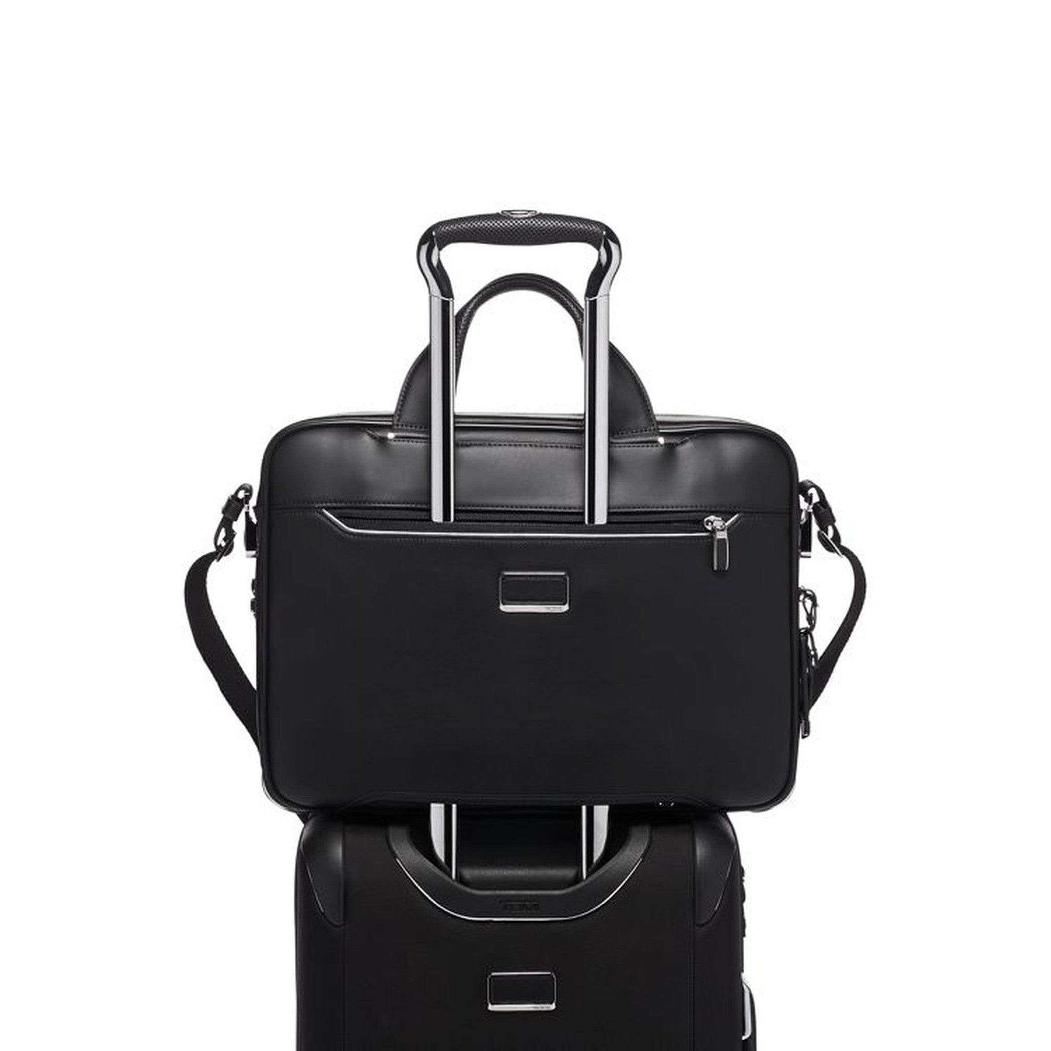Tumi Arrive Sadler Brief Leather – Luggage Pros