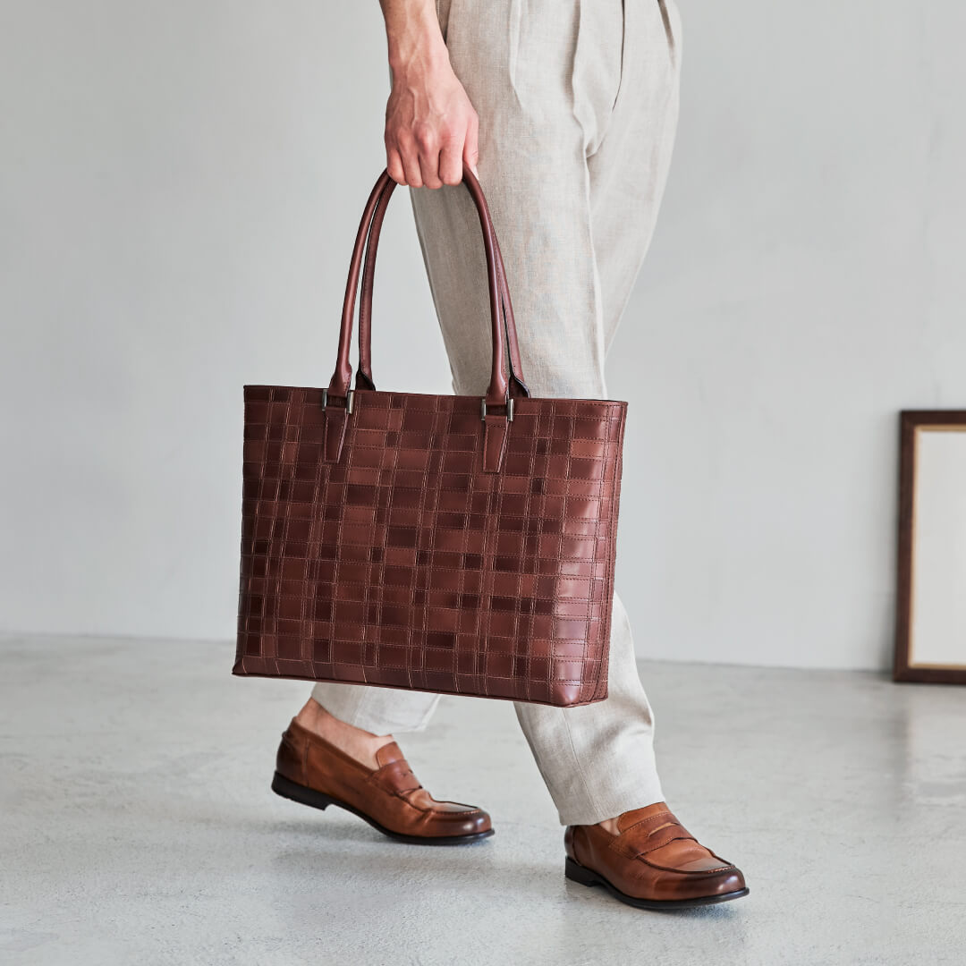 Antique Mesh Slim Tote – マザーハウス 公式サイト