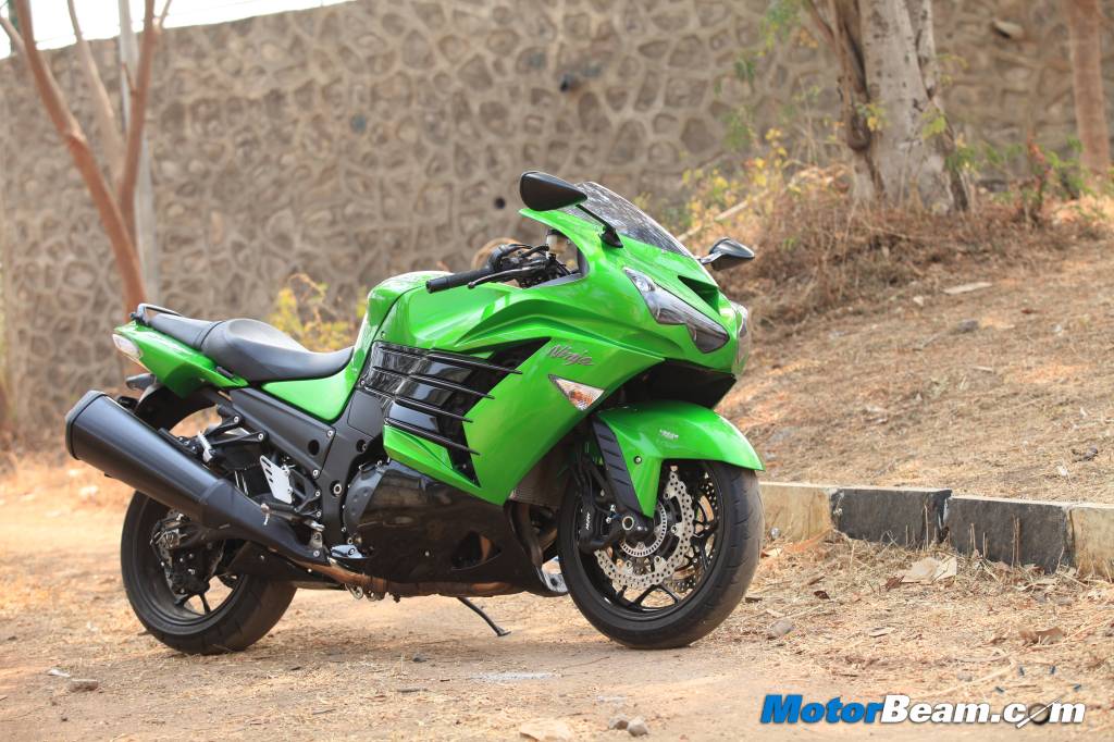 2016 Kawasaki Ninja ZX-10R & ZX-14R Launched In India | MotorBeam