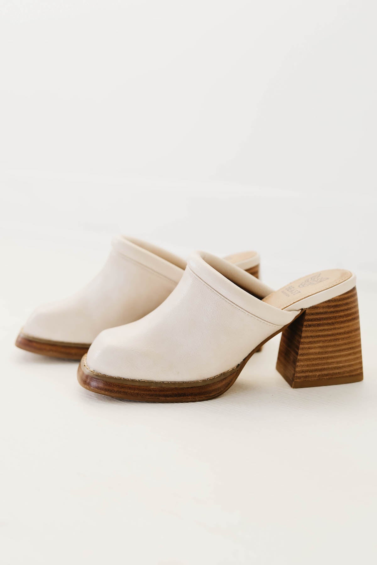 The Francesca Square Toe Mule | MOD Boutique