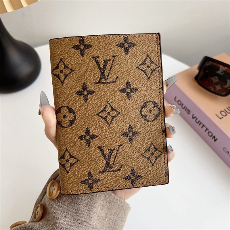 パスポート ケース ハイ ブランド ルイ ヴィトン パスポート ケース