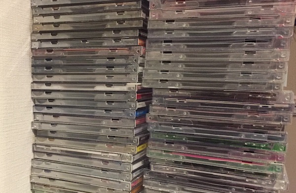 大量購入されたアイドルCDの行方 布教か、廃棄か、リサイクルか