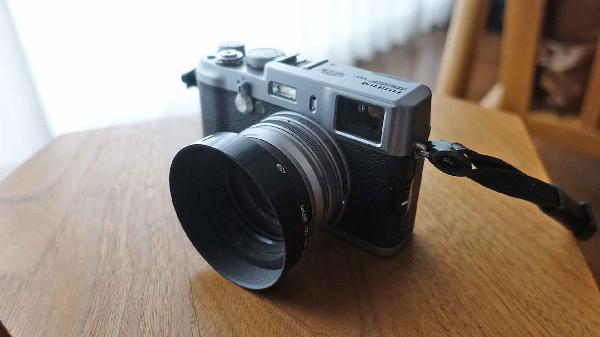 発売から10年。お洒落過ぎるコンデジ「FUJIFILM X100」は現役バリバリ