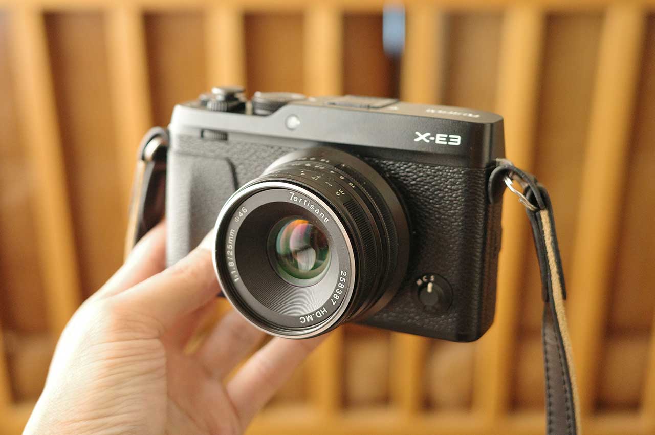 作例あり】七工匠 7Artisans 25mm F1.8の2年使用レビュー。エモくて