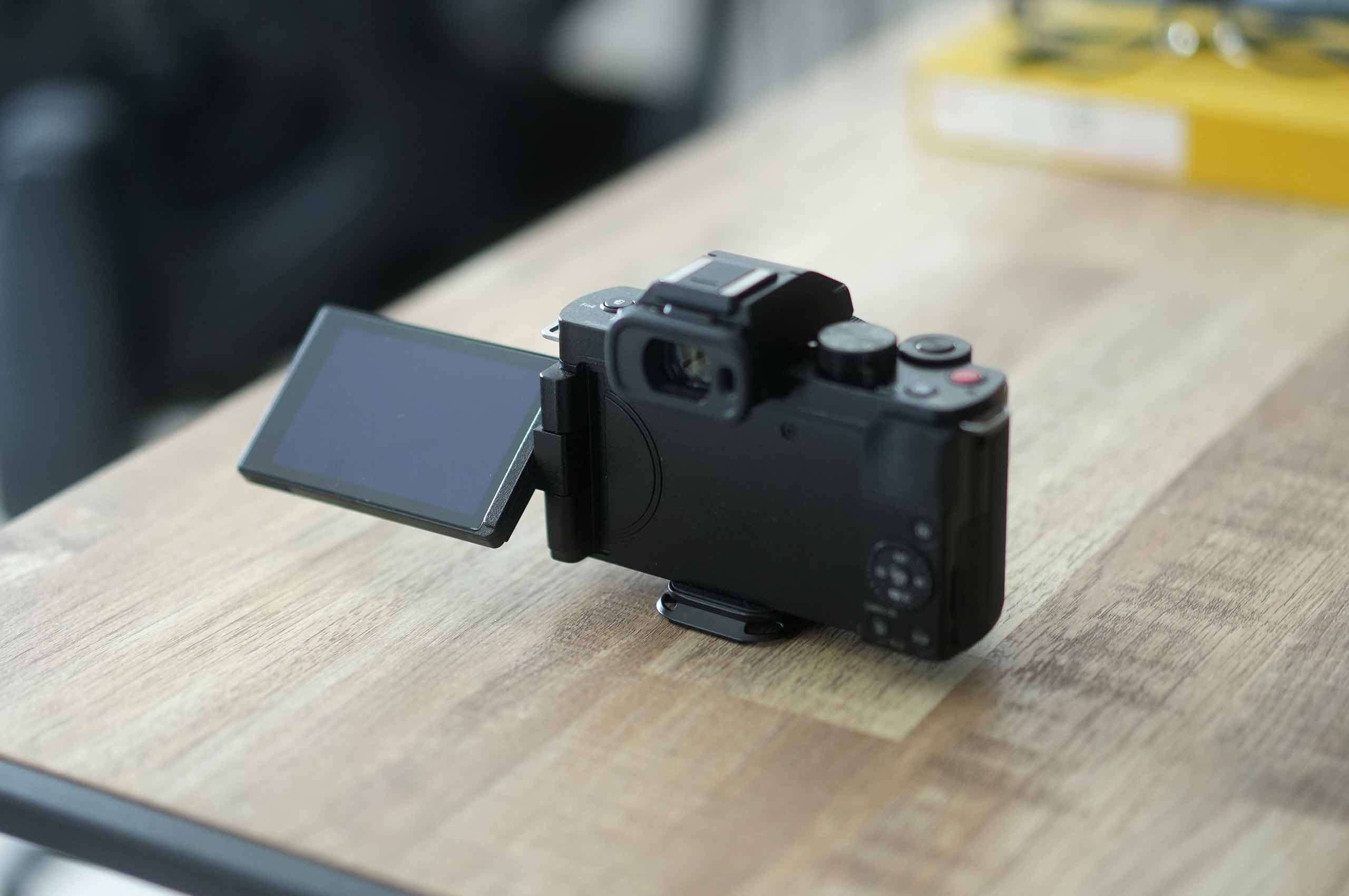 LUMIX「G100D」購入レビュー｜安価なのに写りが良過ぎる。コンパクト