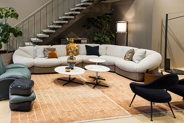 INTERIOR FAIR の特設サイト | ポルトローナフラウ | 三井デザイン