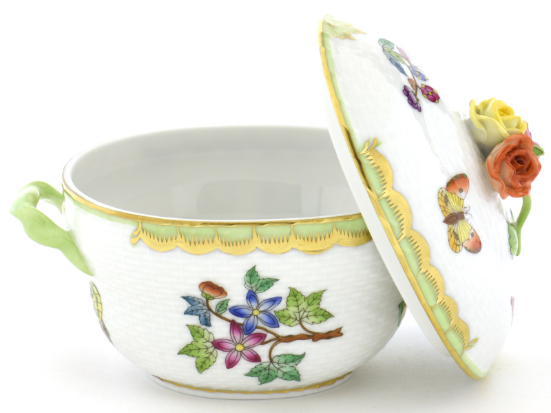 ヘレンド(Herend) 持ち手付き小物入れ(高さ:10.5cm)薔薇飾り