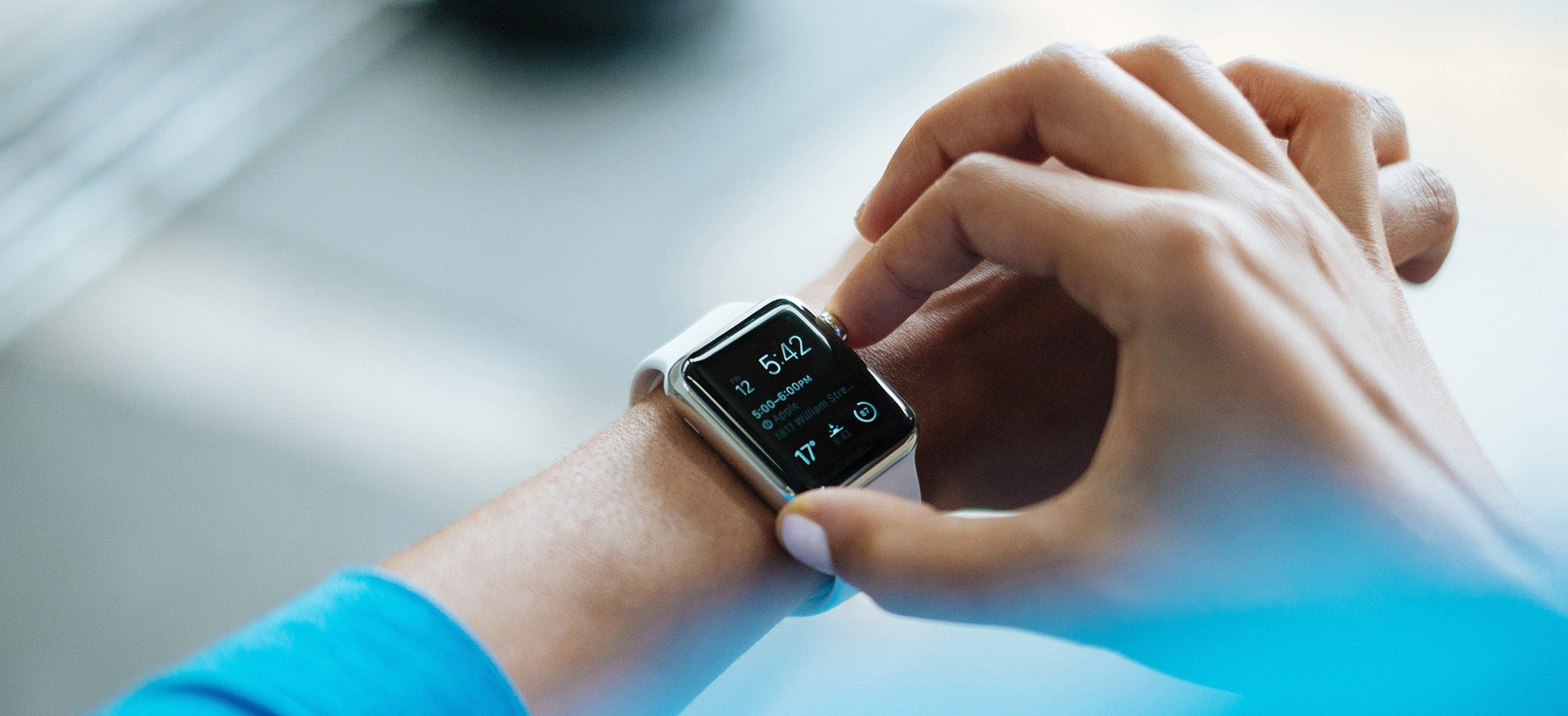 医療・介護業界で活躍するウェアラブルデバイス | メディアス