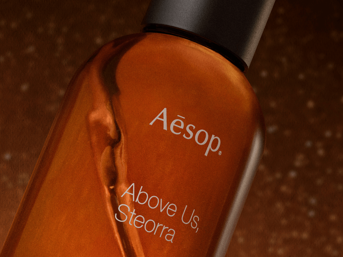 2025年秋新作】イソップが紡ぐ新たな香りの章。夜空の星座をイメージ