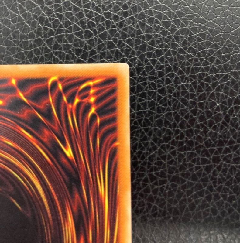 真紅眼の黒竜(親知らず)/レリーフ【モンスター】《301-056》 レッド