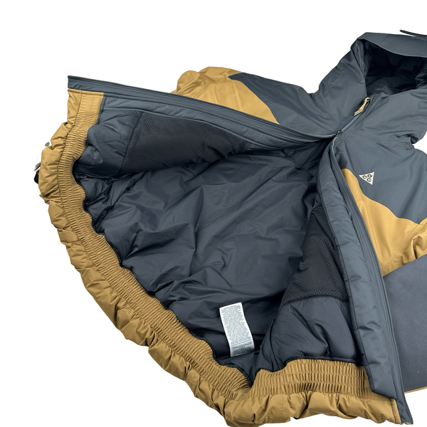 Nike ACG 4th Horseman Primaloft Padded Jacket - Medium – Mat's Island