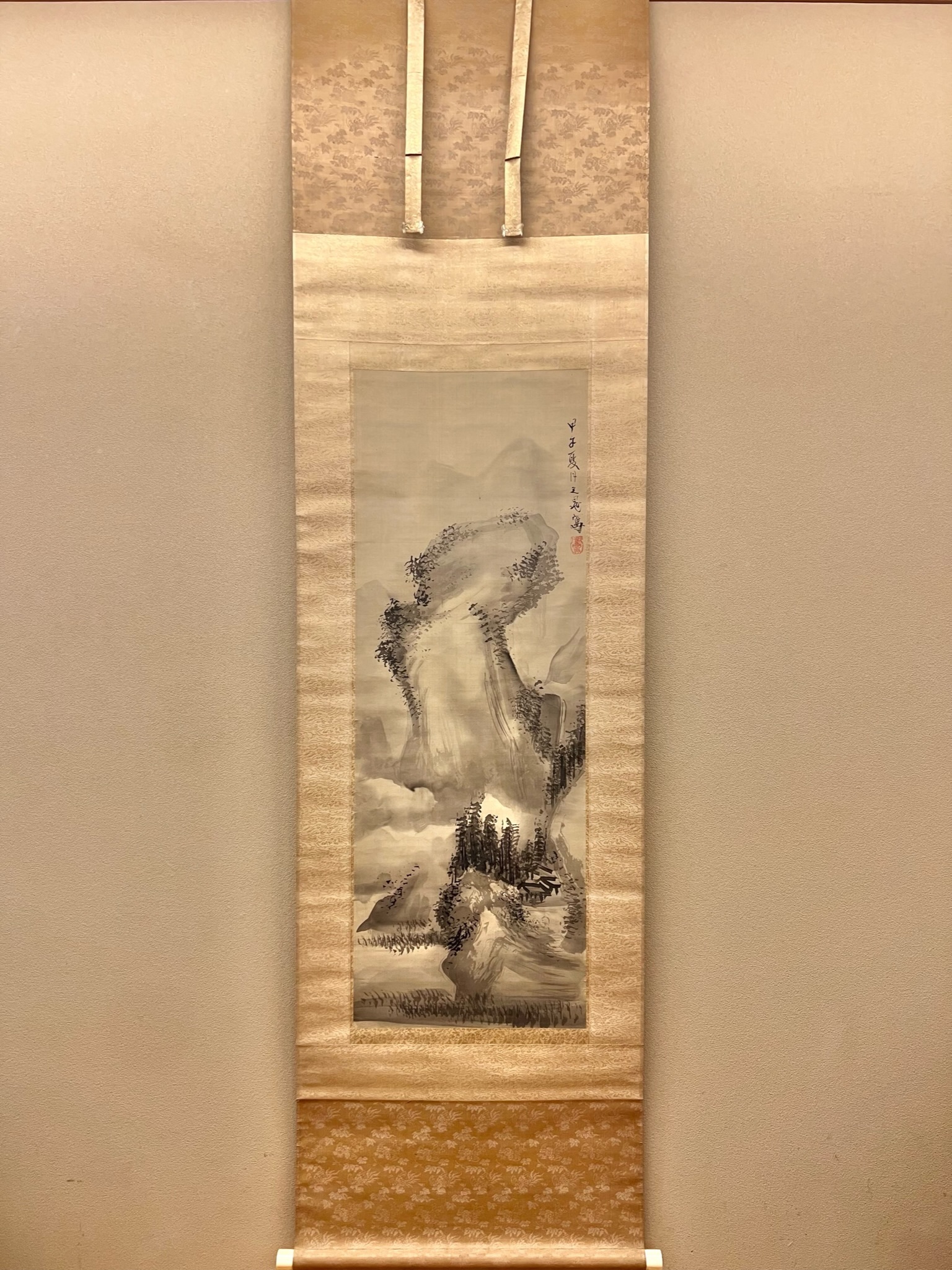 谷文晁 水墨山水図｜古美術・掛け軸の販売・買取・鑑定-松本松栄堂