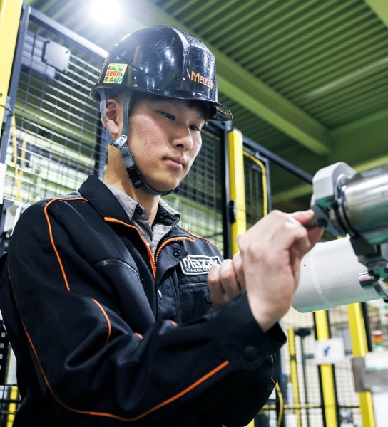 組立 | works & Jobs | Mazak RECRUITING SITE