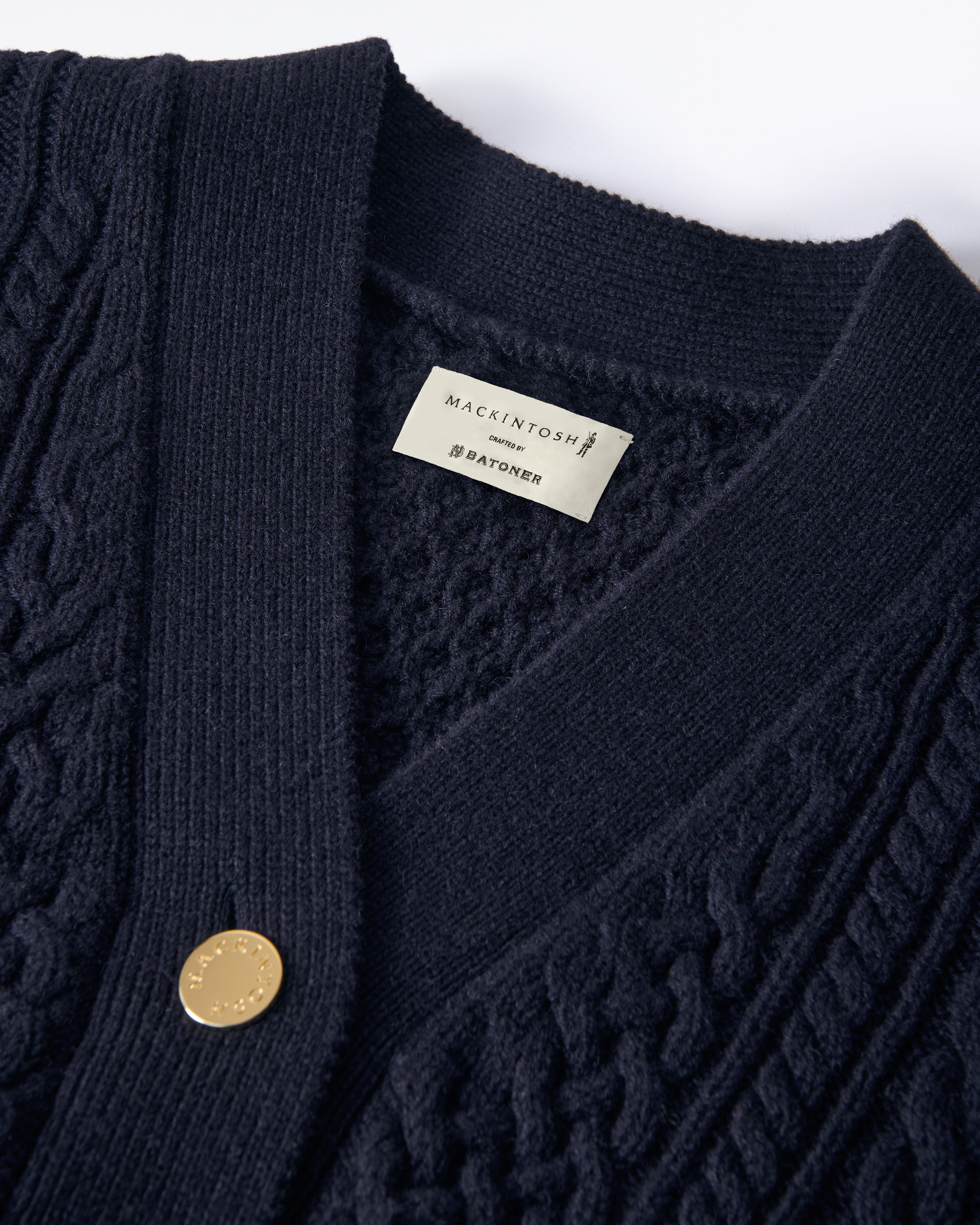 ウィメンズ MACKINTOSH crafted by BATONER ケーブルカーディガン
