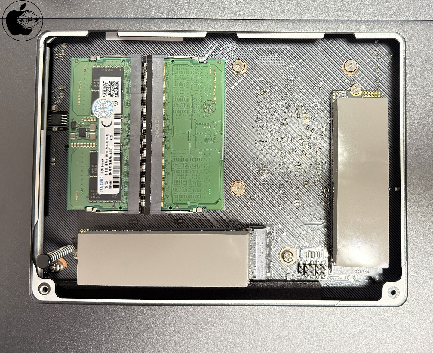 UGREENのNAS「UGREEN NASync DXP6800 Pro」をメモリとM.2 SSD増設で