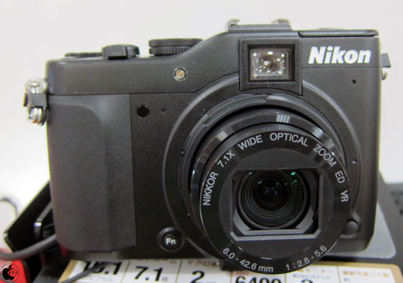 ニコンのハイアマチュア向けデジタルカメラ「COOLPIX P7000」を
