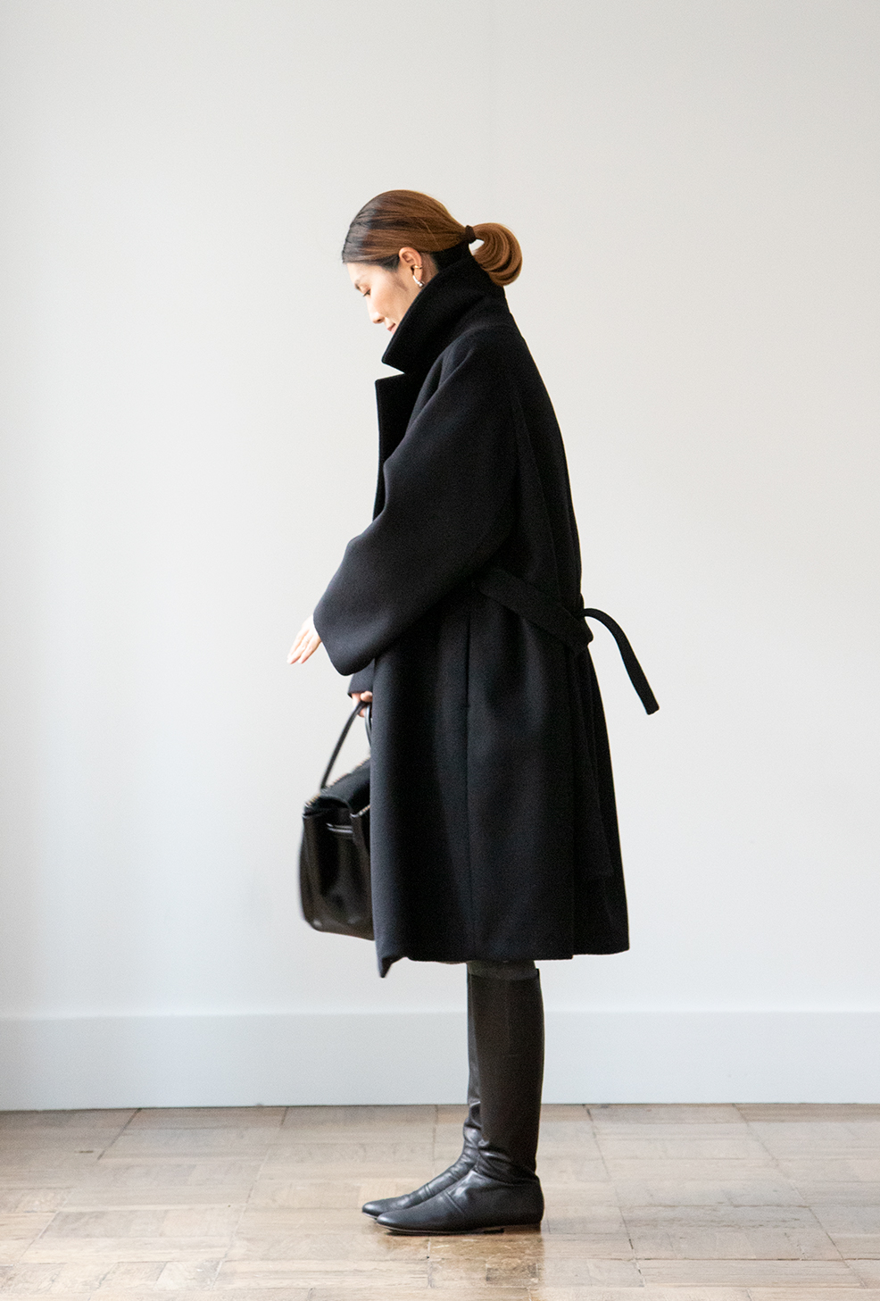 どれだけの表情があるんだろう │「フォローコート」 - MADRIGAL