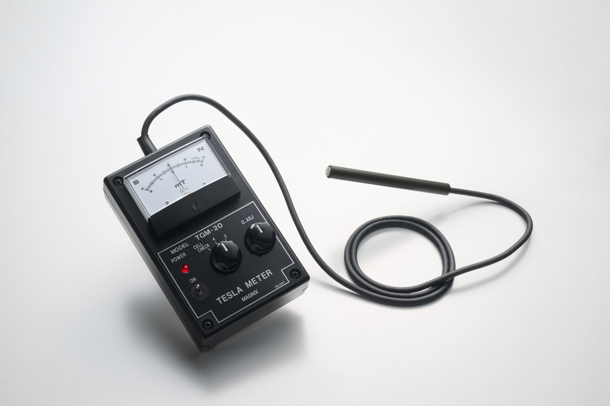 ハンディテスラメーター | 製品情報 | MAGNIX株式会社