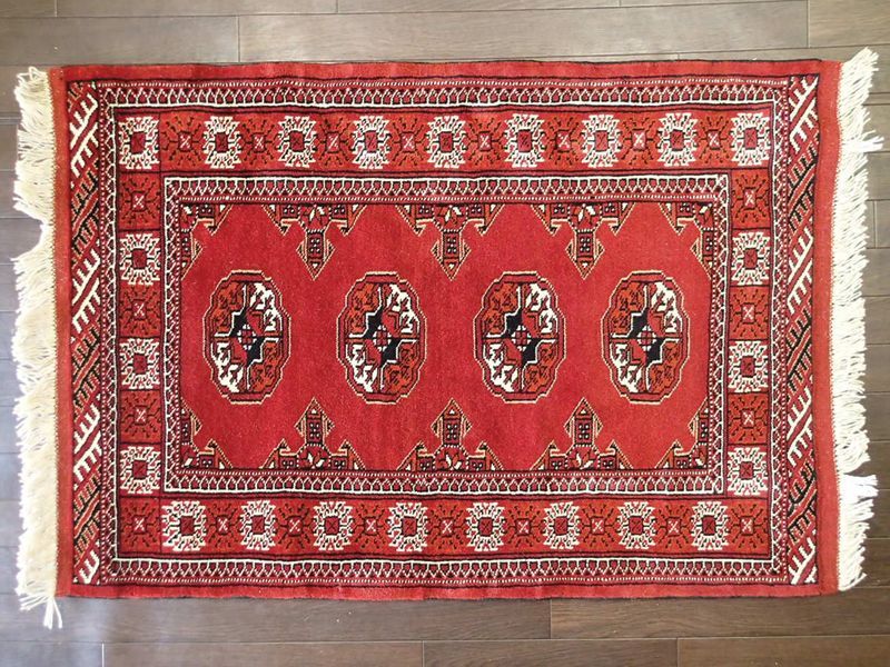 新品 トルクメン ペルシャ 絨毯 アクセント サイズ 122 × 84 cm 209