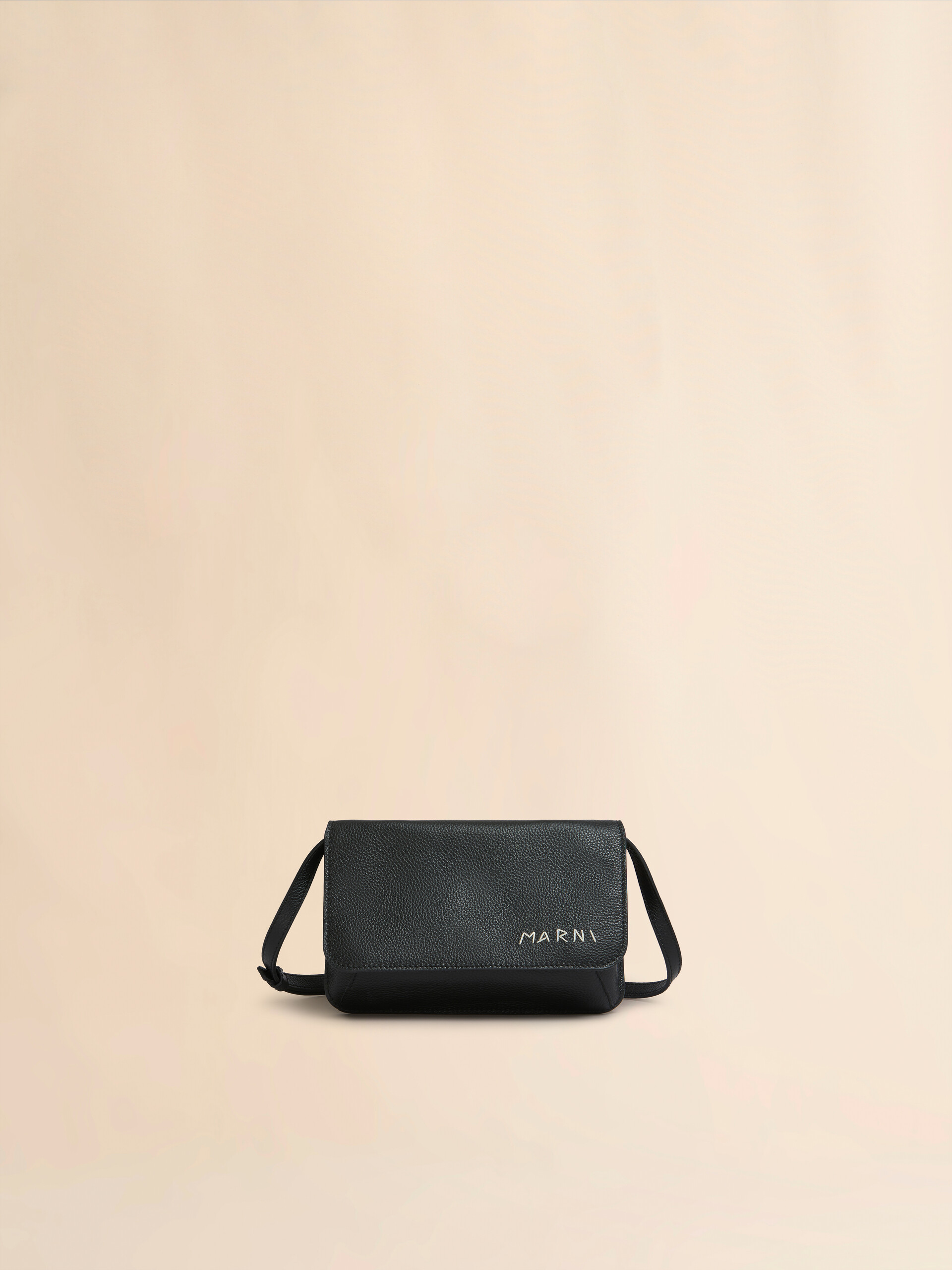 ベージュ レザーショルダーバッグ、マルニメンディング刺繍入り | Marni