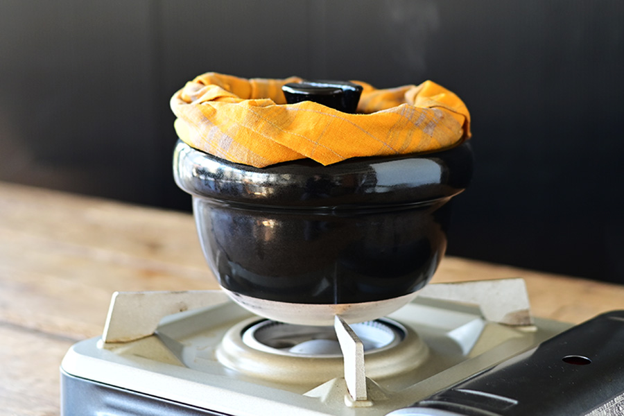 特集ページ :: 土鍋ご飯の炊き方 - マルミツウェブストア / 食器