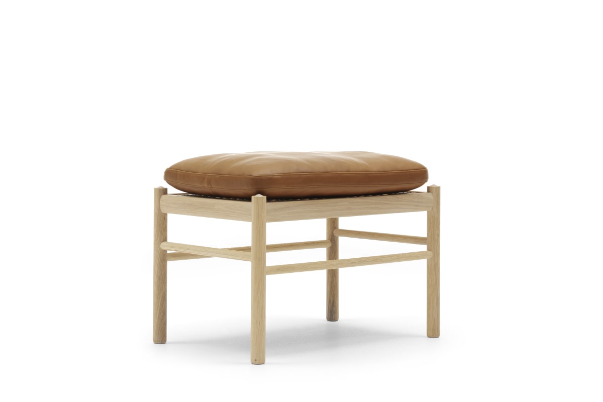 OW149F COLONIAL FOOT STOOLの通販 / マスターウォール