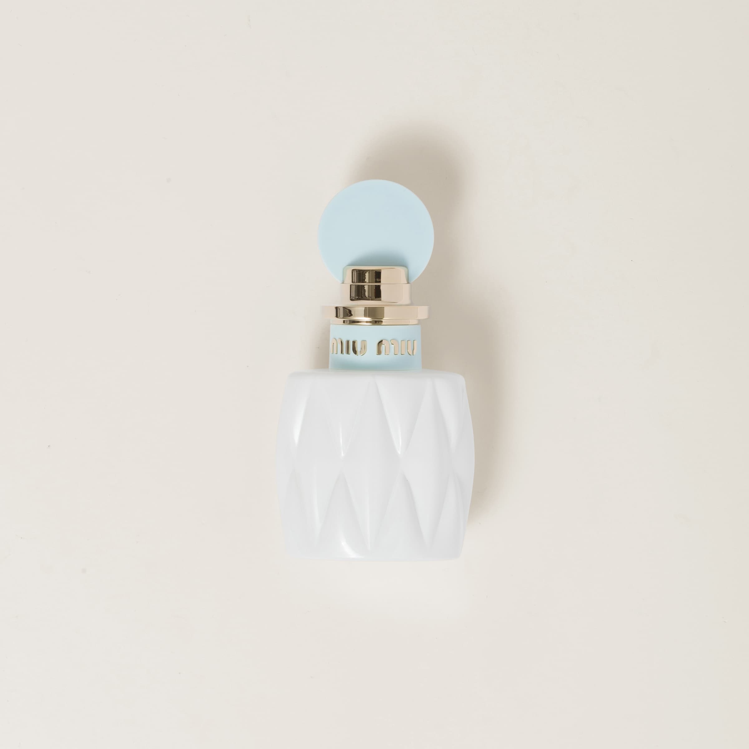 ニュートリ ミュウミュウ フルール ドゥ レ オードパルファム 50ml