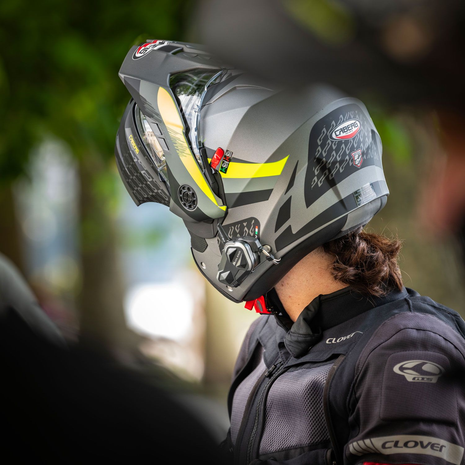 BT R1 Advanced X | インターカム | MIDLAND Japan | 公式サイト