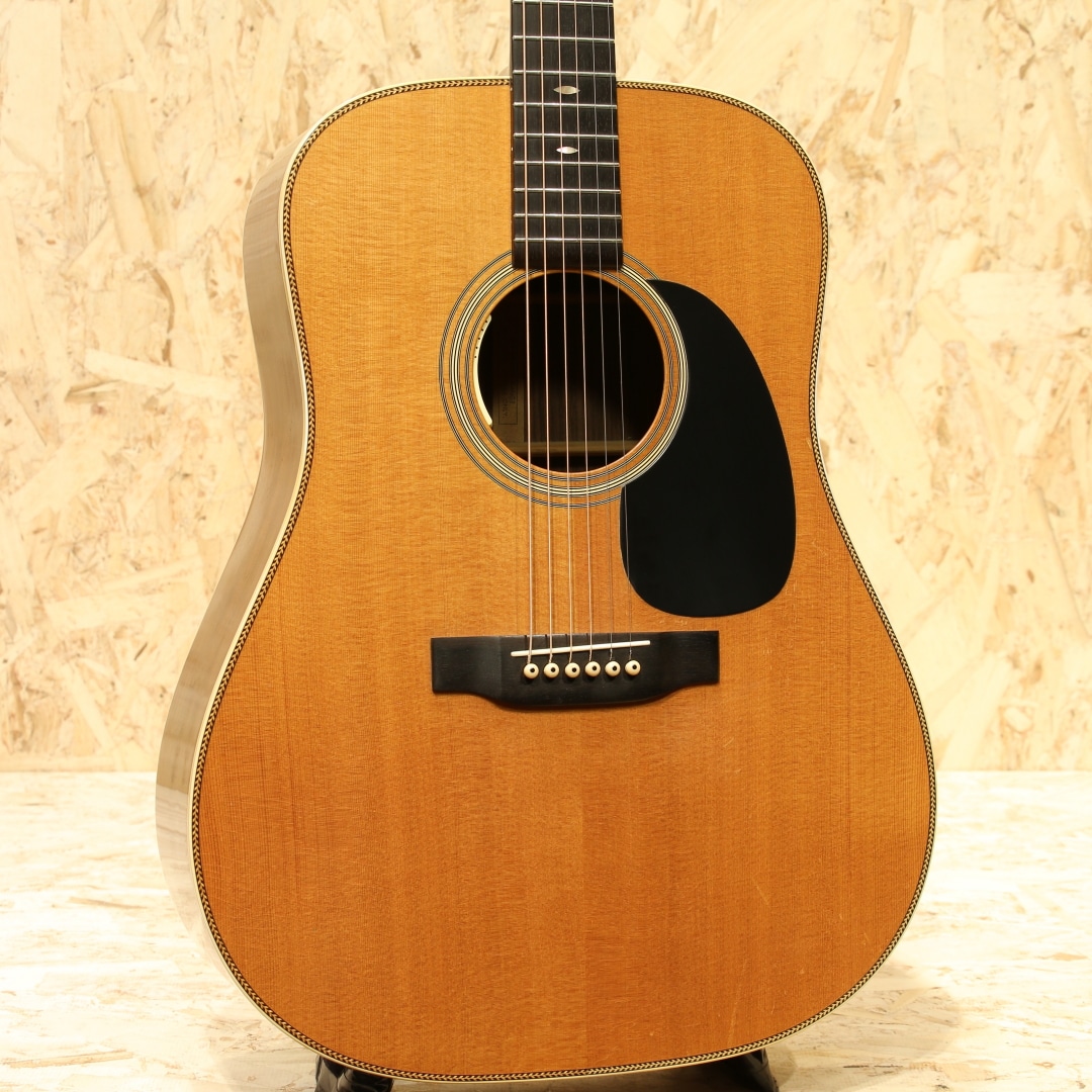 MARTIN（マーティン）Dreadnoughtギター 一覧 | 三木楽器公式通販