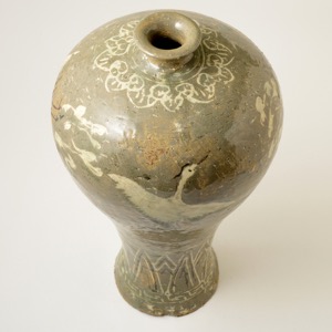 朝鮮 粉青沙器 象嵌鶴紋梅瓶 ｜ みんげい おくむら （日本と世界の民芸）