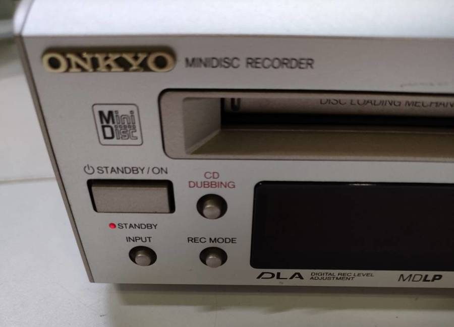 Onkyo MD-105TX [MiniDisc Wiki]