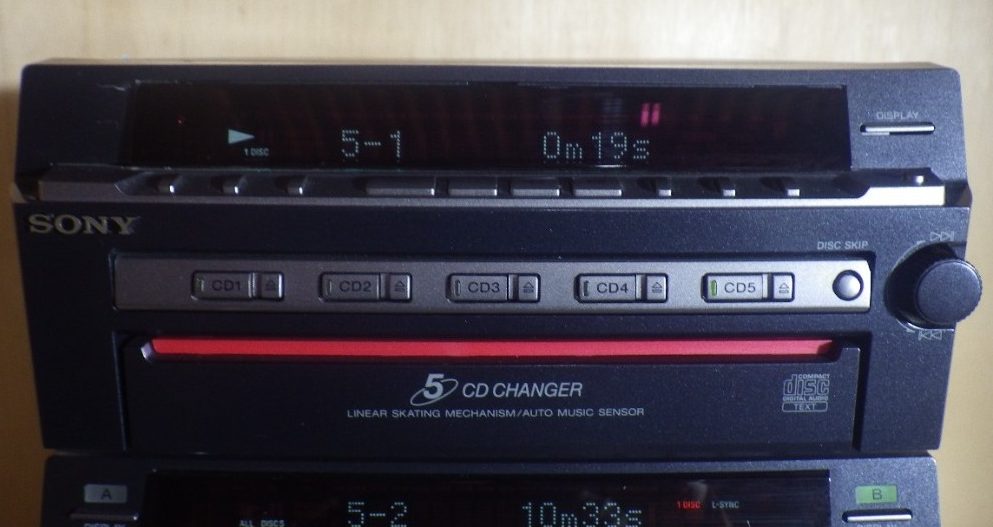 Sony DHC-MD888W [MiniDisc Wiki]