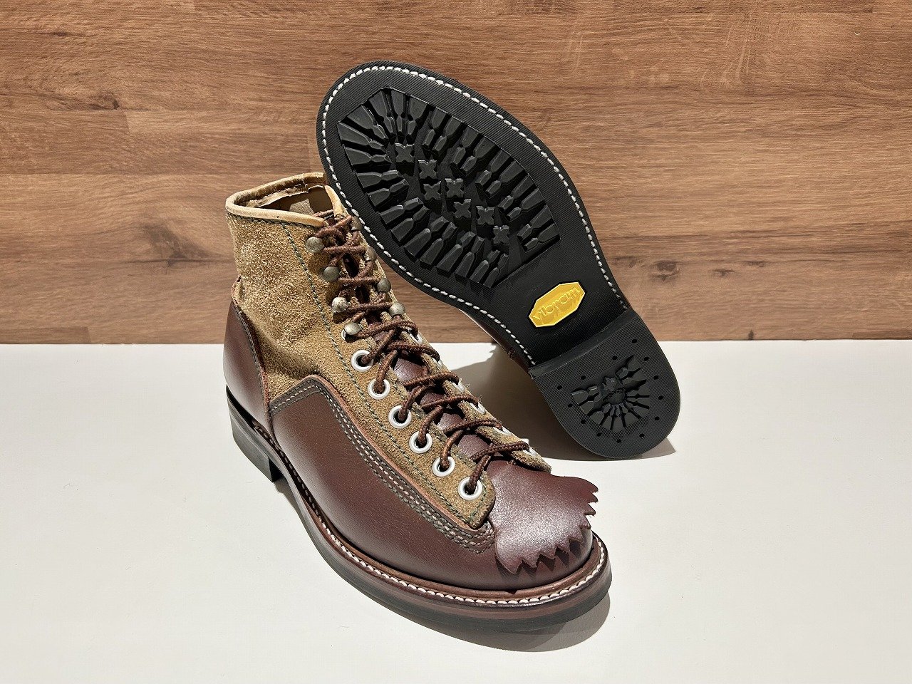 ワークブーツのVibramオールソールと靴磨き | 修理事例一覧 | MISTER MINIT