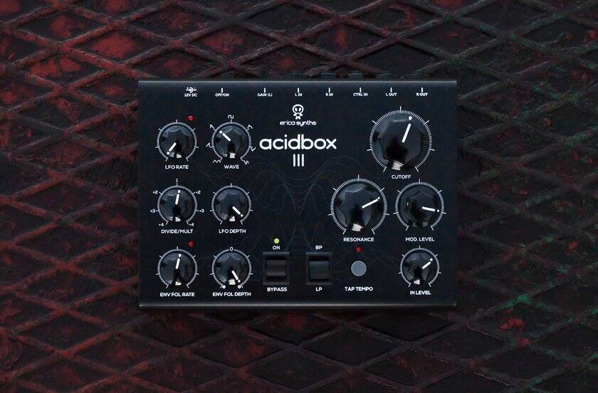 erica synthsのACIDBOX III取り扱い開始！Polivoksサウンドのステレオ