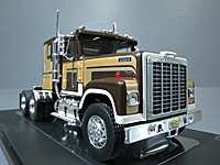 モデルトラックファクトリー