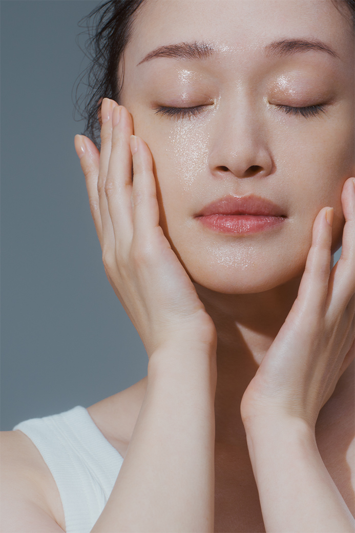 パッとしない朝に。たった10秒の炭酸ミスト MEGLY SHUTTO「メグリー