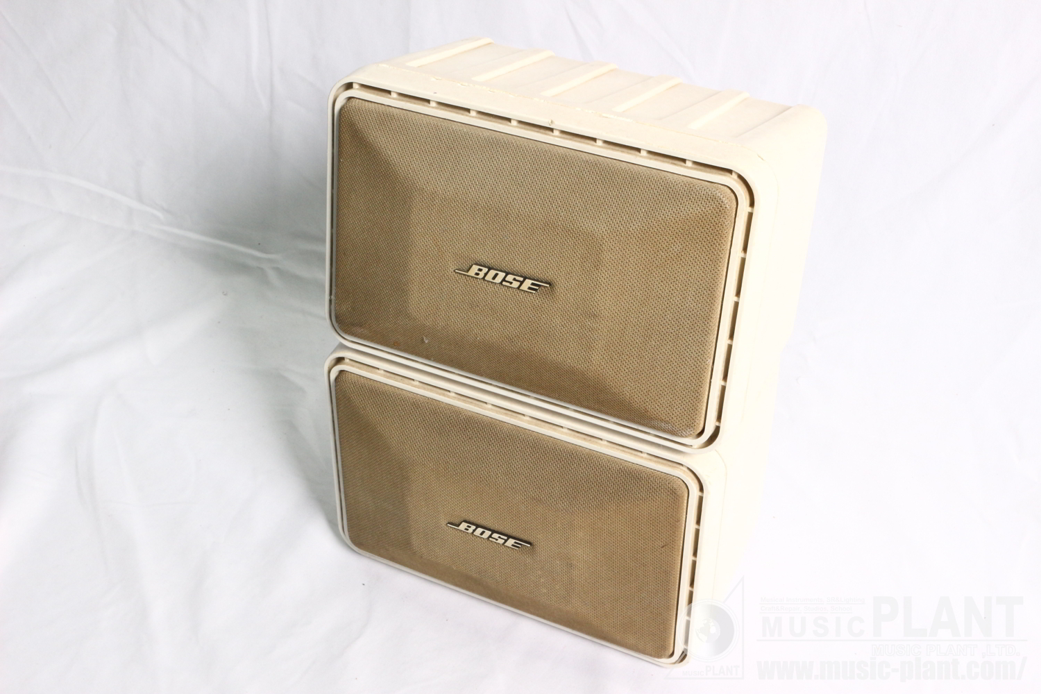 BOSE 101IT スピーカーシステム ペア オーディオ連番 白 2個セット
