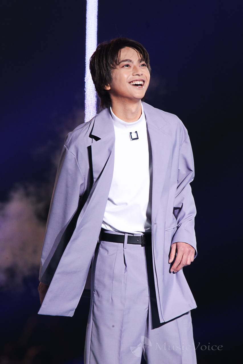 エンタメ】Sexy Zone佐藤勝利、笑顔溢れるランウェイ 中島健人の