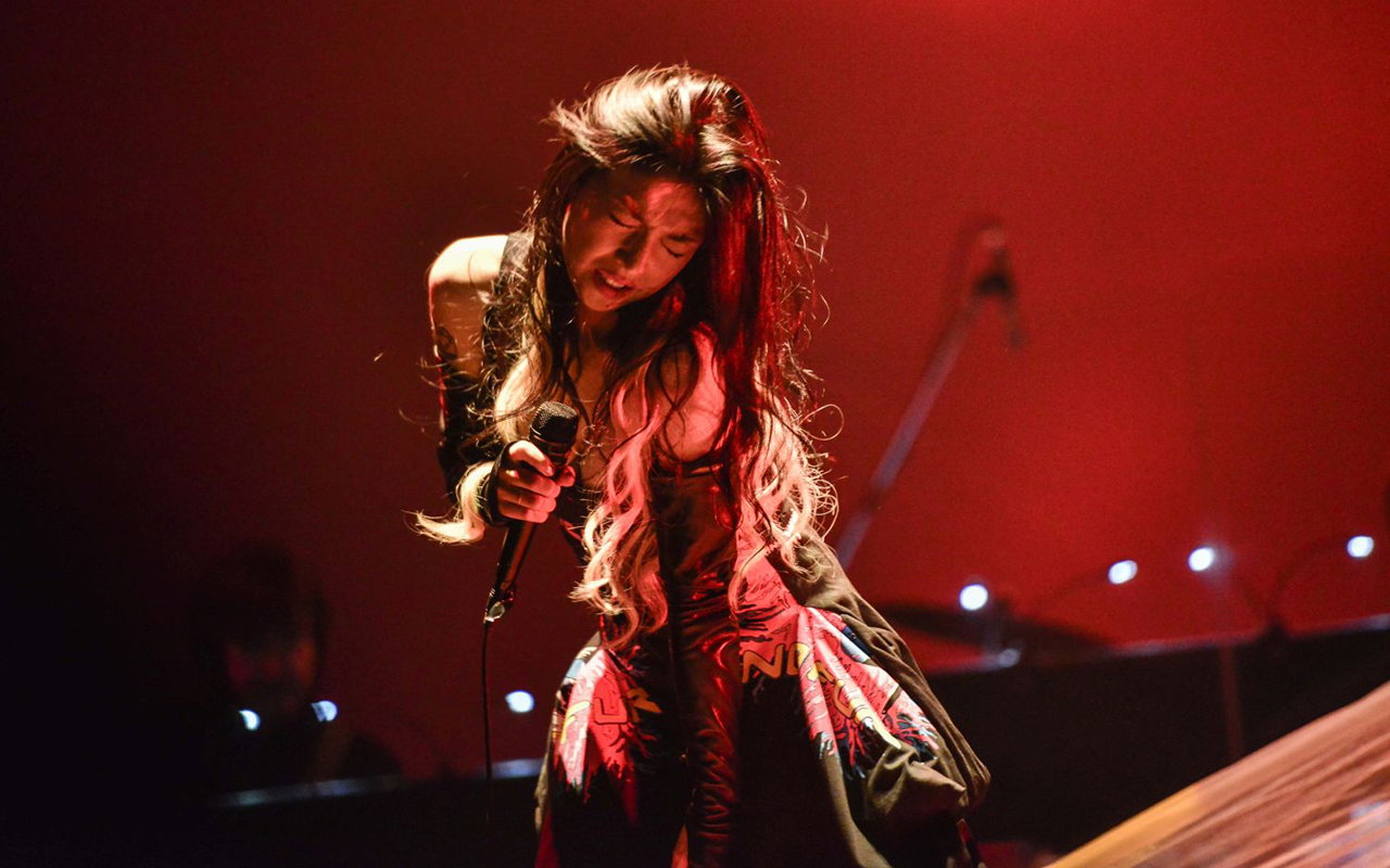 鬼束ちひろ ライブDVD/BDのキービジュアル公開、予約者対象の先行上映