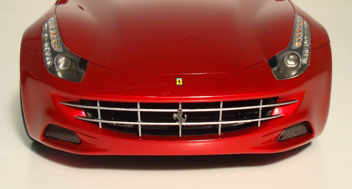 Ferrari FF 1:18 | MR Collection Models