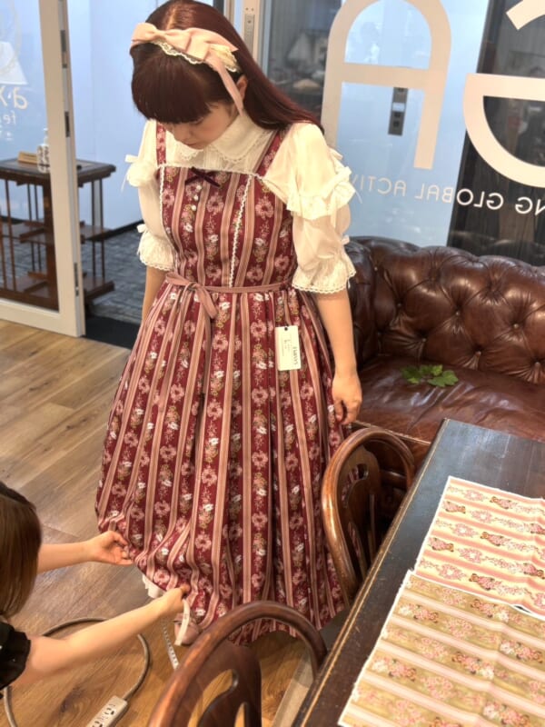 青木美沙子さんスペシャルコラボ！】立っても座っても、後ろ姿まで