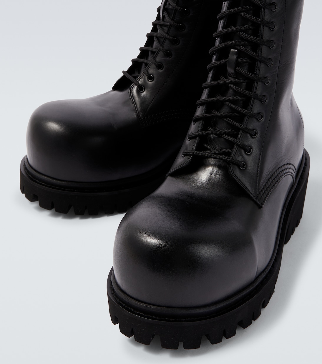Stomper leather boots in black - Balenciaga | Mytheresa