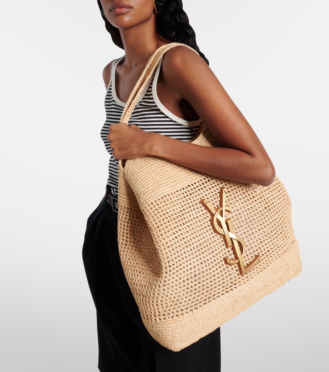 Icare Maxi raffia tote bag in beige - Saint Laurent | Mytheresa