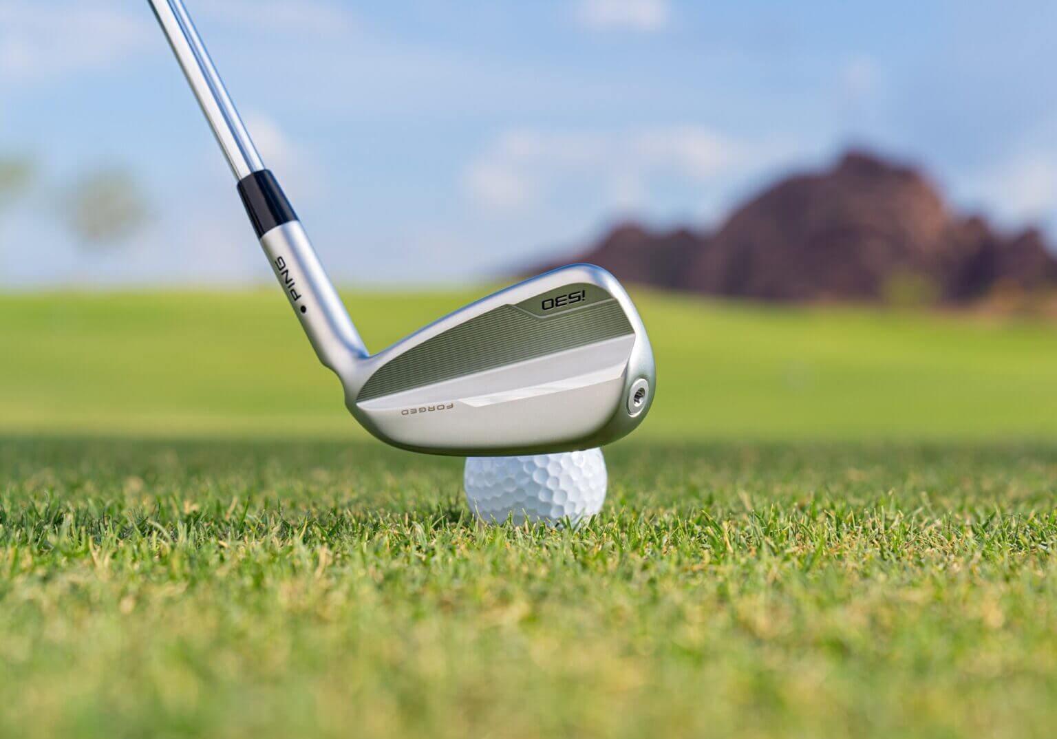 扱いやすさを兼ね備えたPINGの新飛び系！「i530」アイアン登場