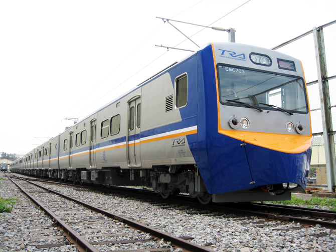 ○ 台湾鉄路管理局（TRA）向けEMU700型近郊電車