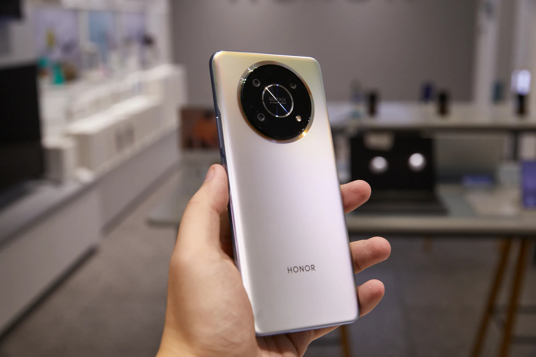 The new Honor X30 smartphone emerges with mid-range specs and